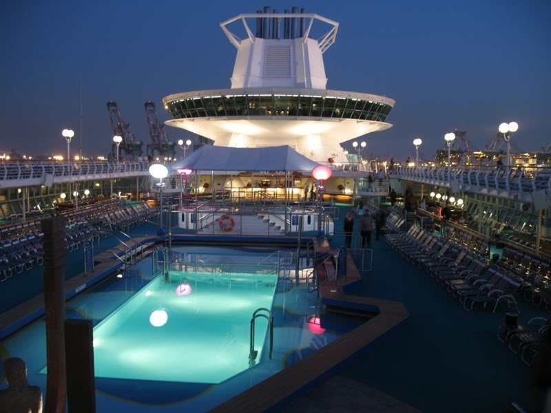 Royal Caribbean Monarch of the Seas - Overboard